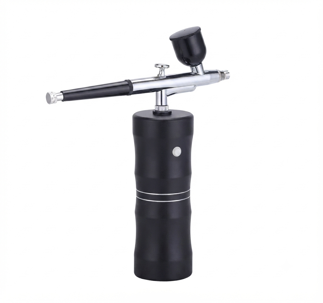 Mini battery sprayer